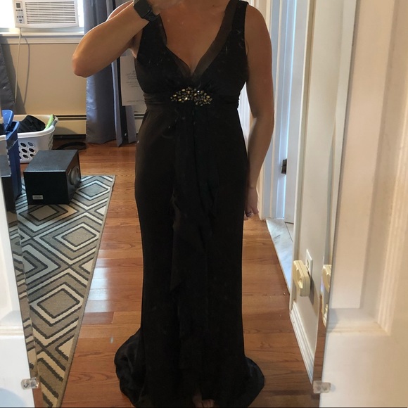 Allen Schwartz Black Evening Gown - Picture 3 of 8